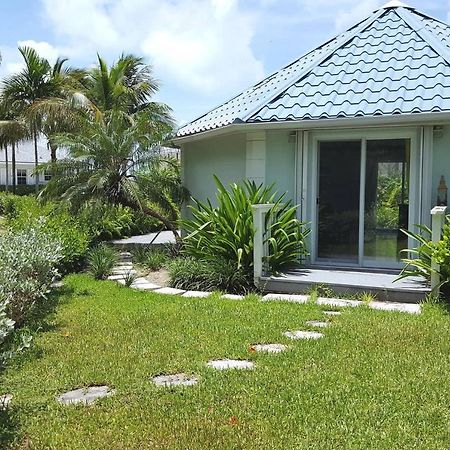 Private And Peaceful Cottage At The Beach Nassau Bagian luar foto