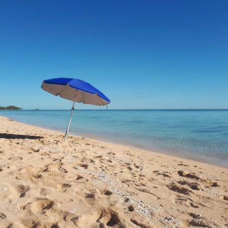 Private And Peaceful Cottage At The Beach Nassau Bagian luar foto