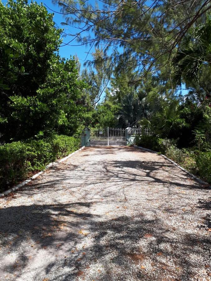 Private And Peaceful Cottage At The Beach Nassau Bagian luar foto