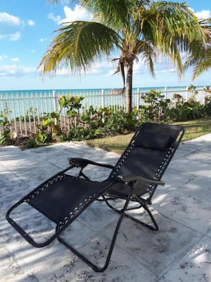 Private And Peaceful Cottage At The Beach Nassau Bagian luar foto